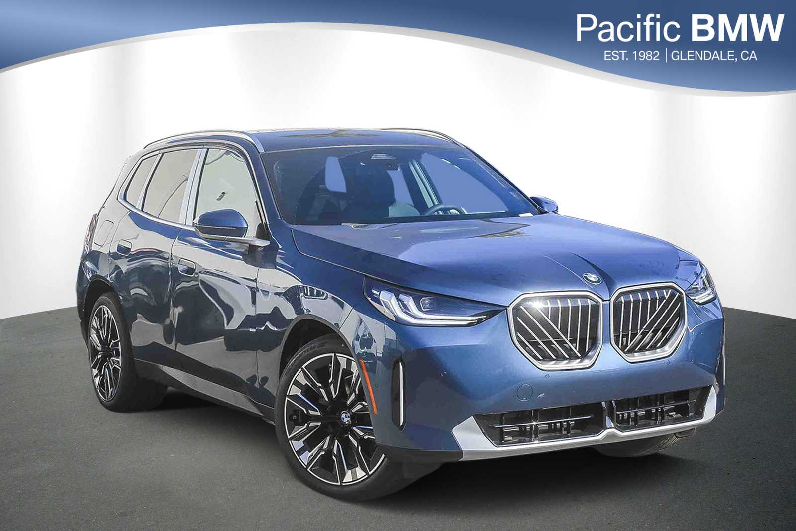 2026 BMW X3 30's photo