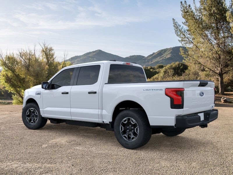 2024 Ford F-150 Lightning photo 2
