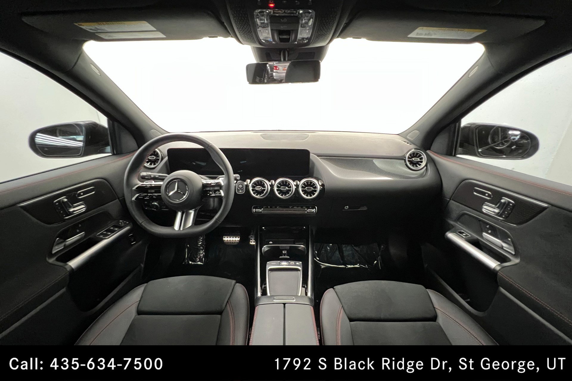 2025 Mercedes Benz GLA 250 photo 9