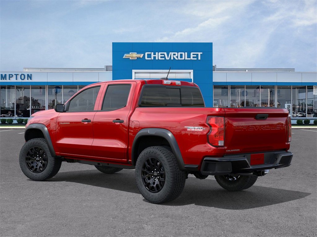 2026 Chevrolet Colorado Trail Boss photo 3