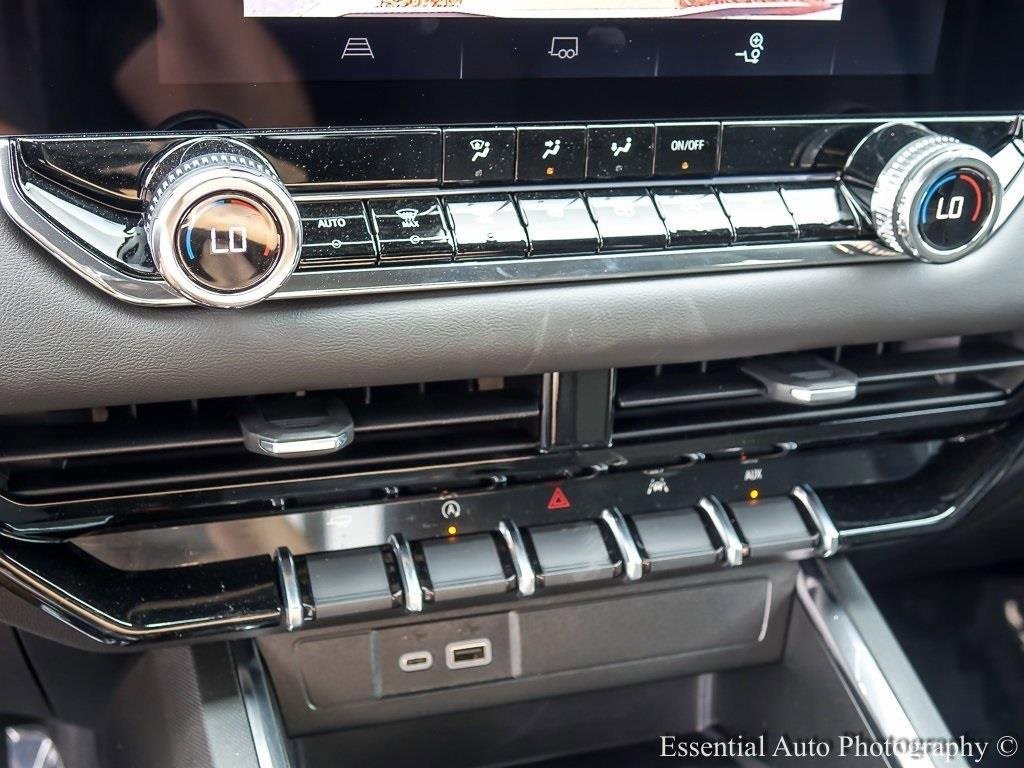 2026 GMC CANYON - Image 3