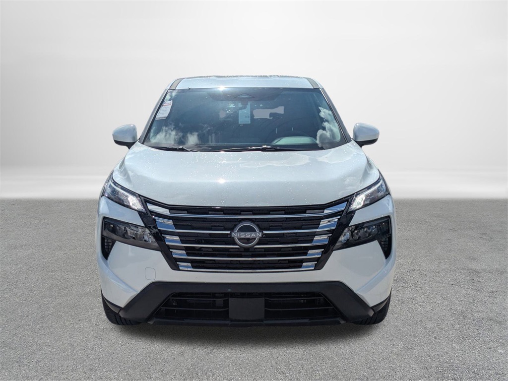 2025 Nissan Rogue SV photo 8