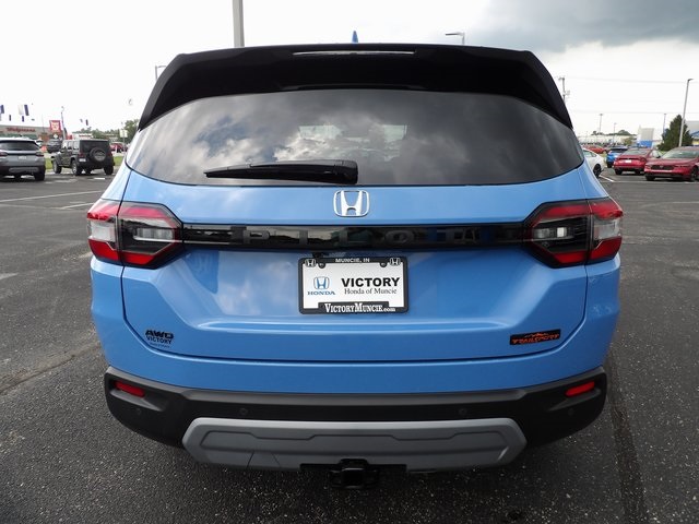 2025 Honda Pilot TrailSport photo 6
