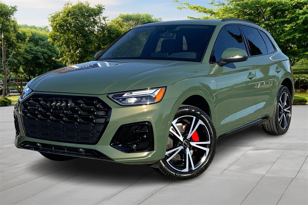 2025 Audi Q5 Premium Plus's photo