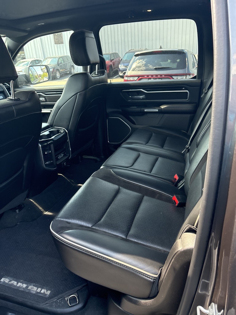 2022 Ram 1500 Laramie photo 4