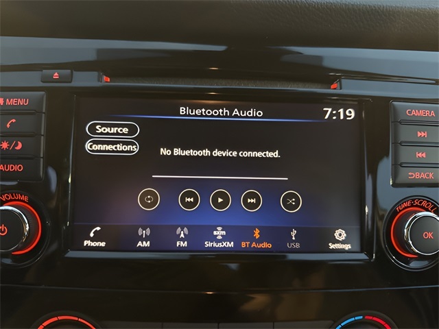 2020 Nissan Rogue Sport S photo 23