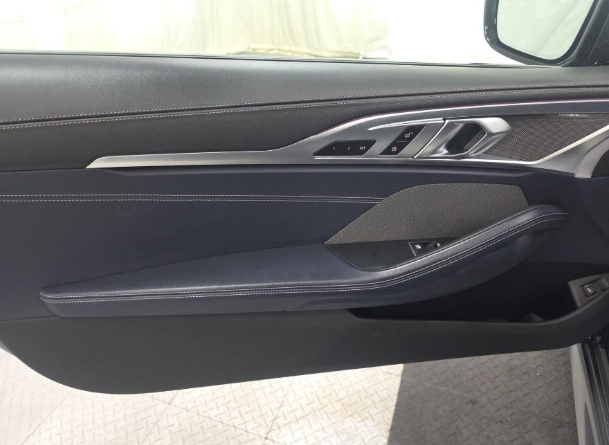 2022 BMW M850I - Image 6