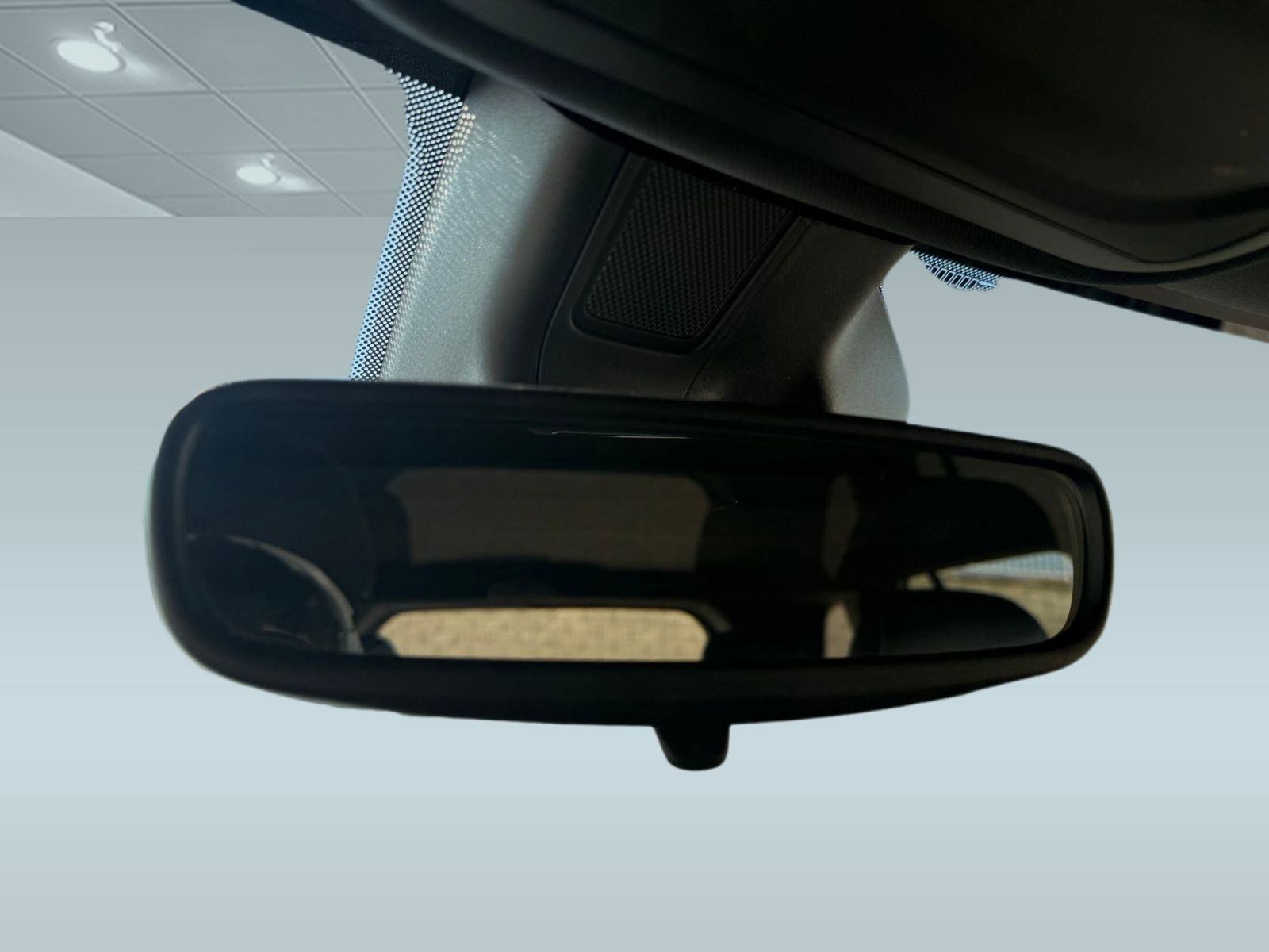 2023 Jeep Grand Cherokee Altitude photo 16