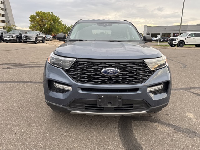 2021 Ford Explorer XLT photo 2