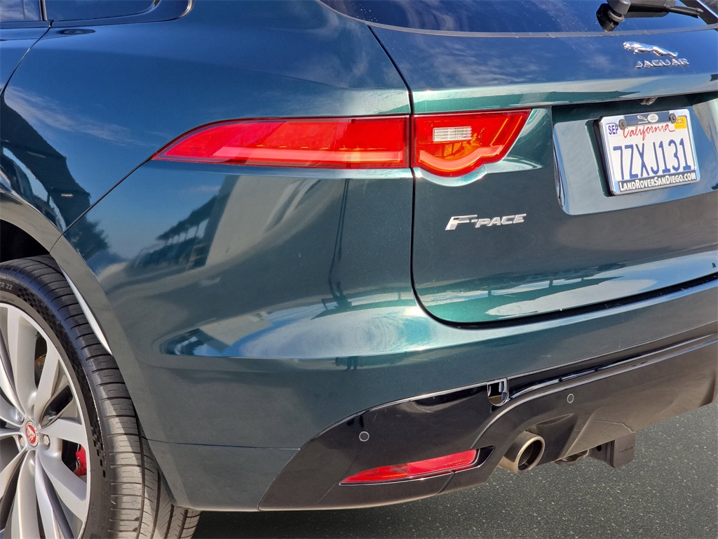 2018 Jaguar F-PACE S photo 35