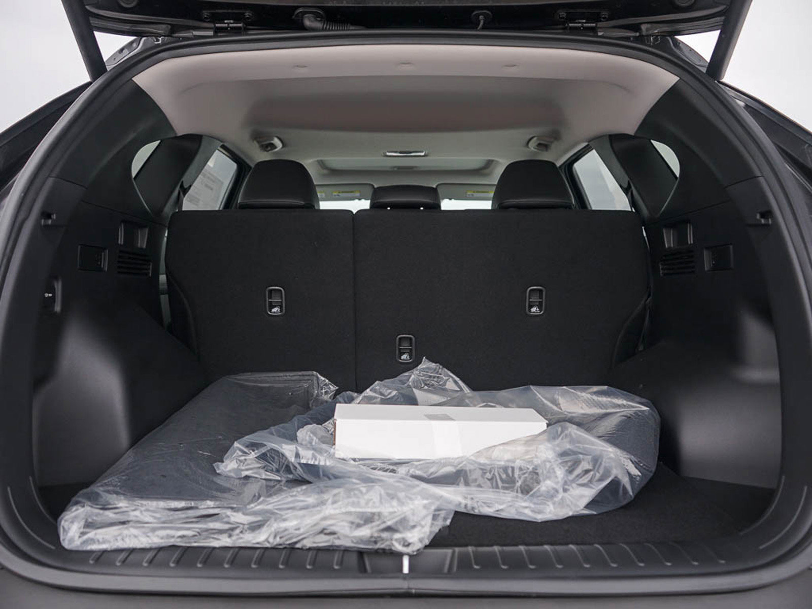 2025 Hyundai Tucson SEL Convenience photo 8