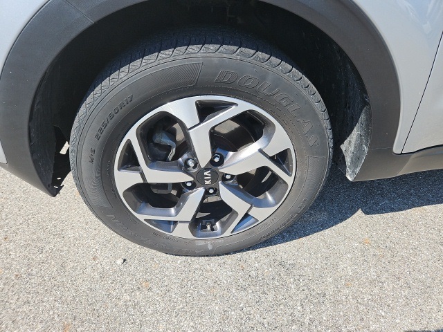 2020 Kia Sportage LX photo 8