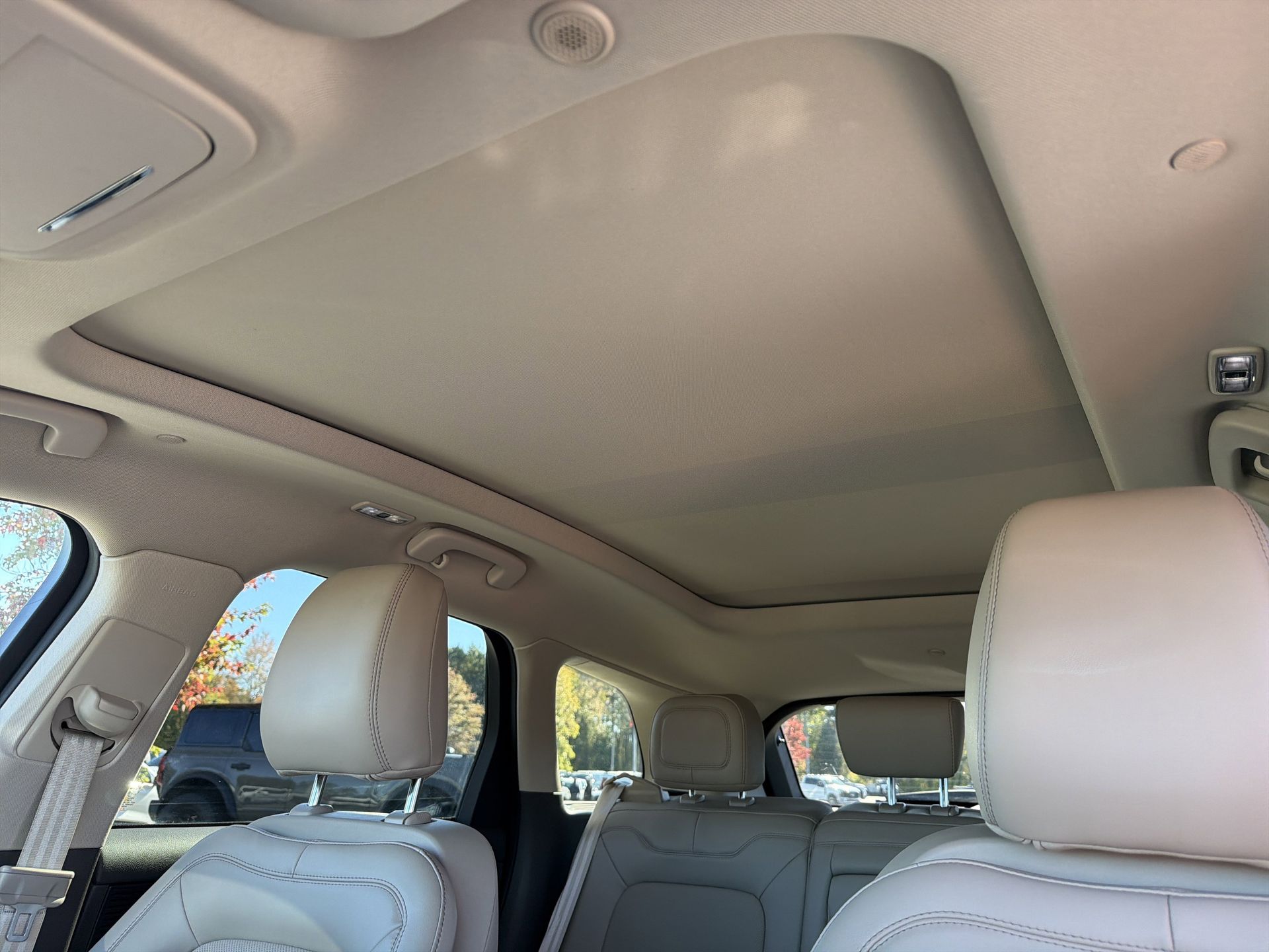 2022 Lincoln Corsair Reserve photo 4