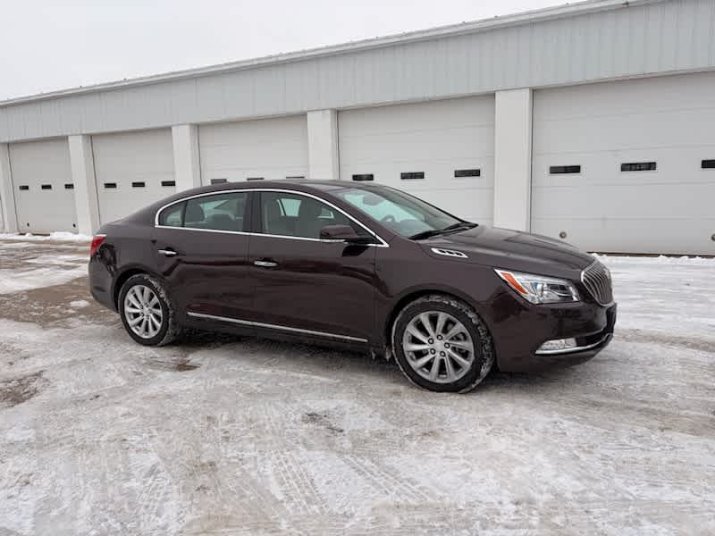 2016 Buick LaCrosse Leather's photo