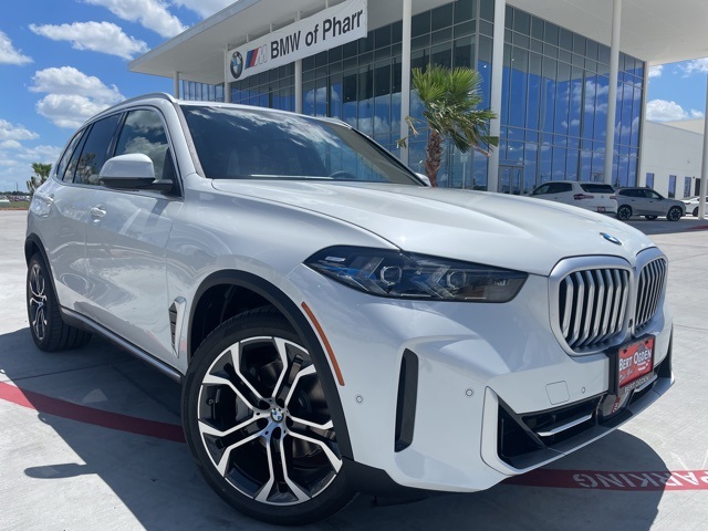 2026 BMW X5 40i's photo