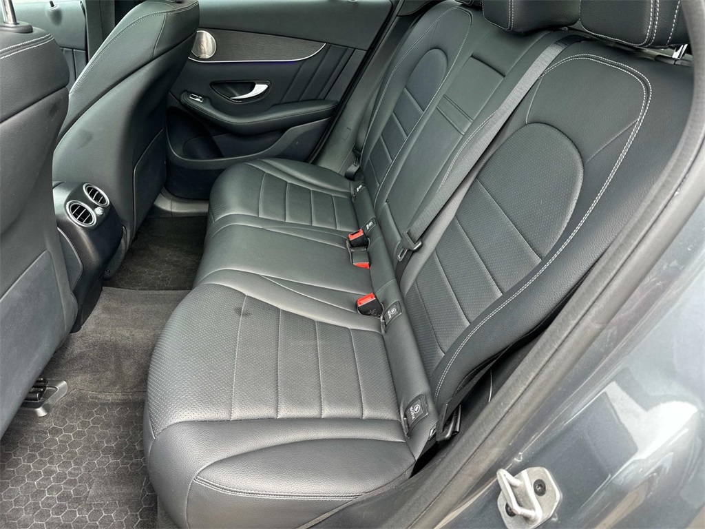 2021 Mercedes Benz GLC 300 photo 11