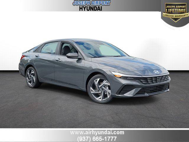 2025 Hyundai Elantra SEL's photo