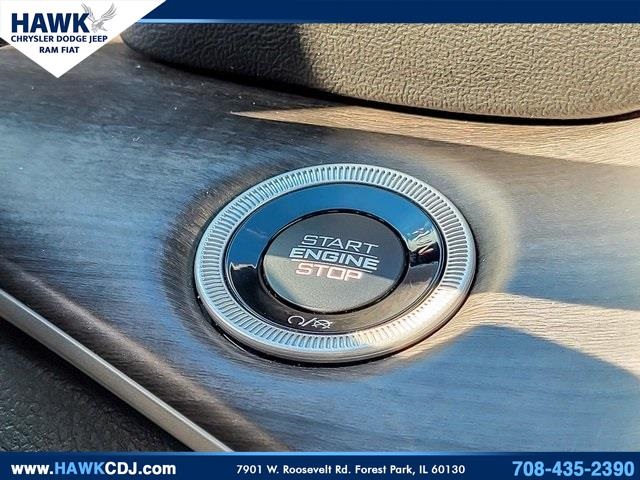 2023 JEEP GRAND CHEROKEE - Image 18