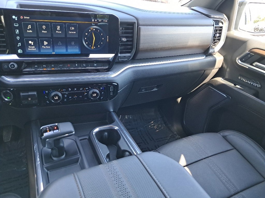 2024 Chevrolet Silverado 1500 High Country photo 21