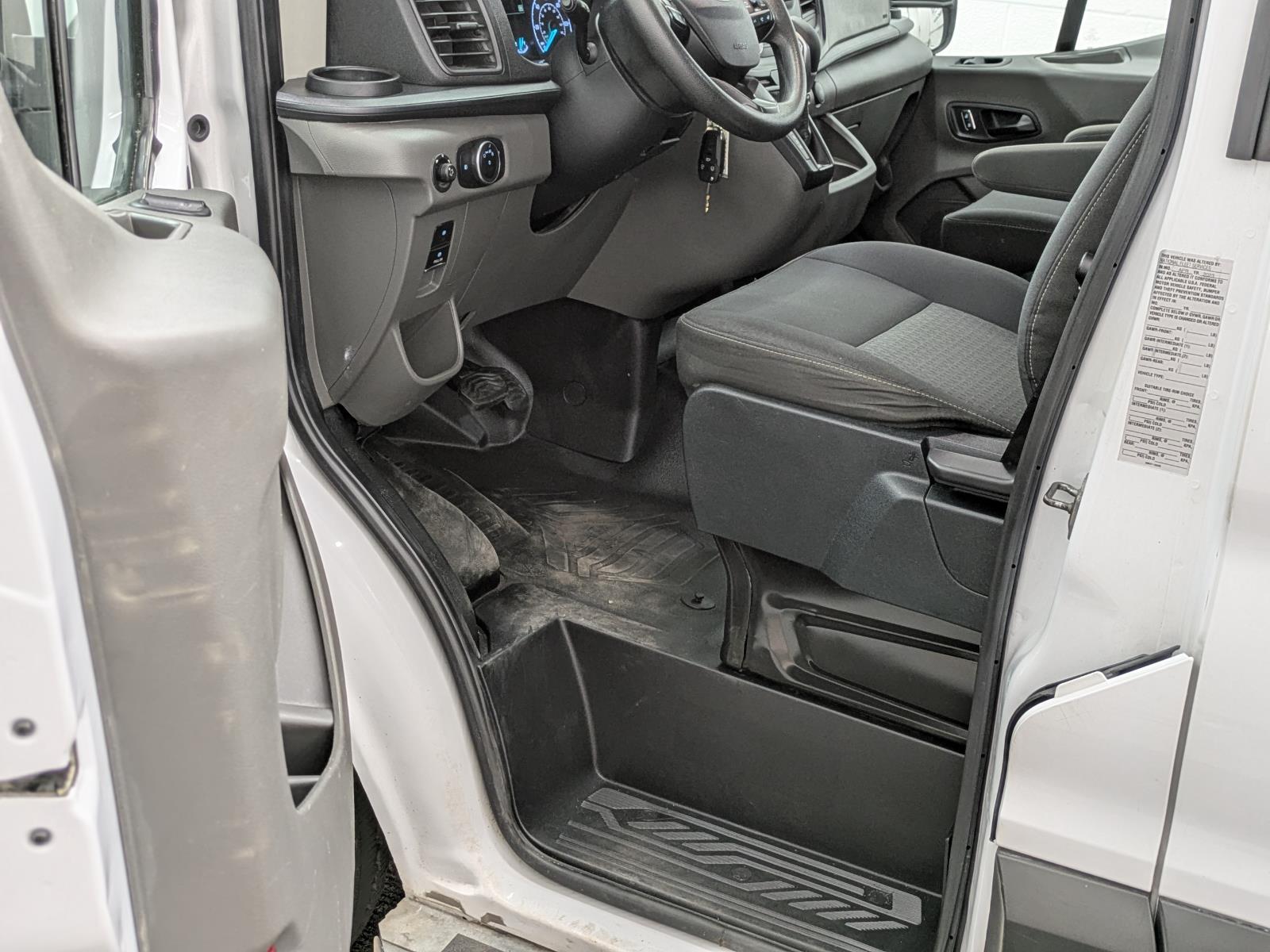 2023 Ford Transit Cargo Van photo 7