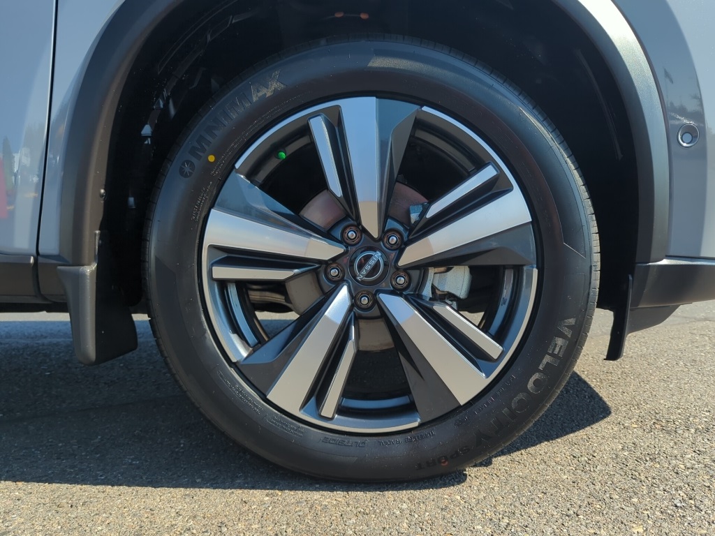 2022 Nissan Rogue SL photo 8