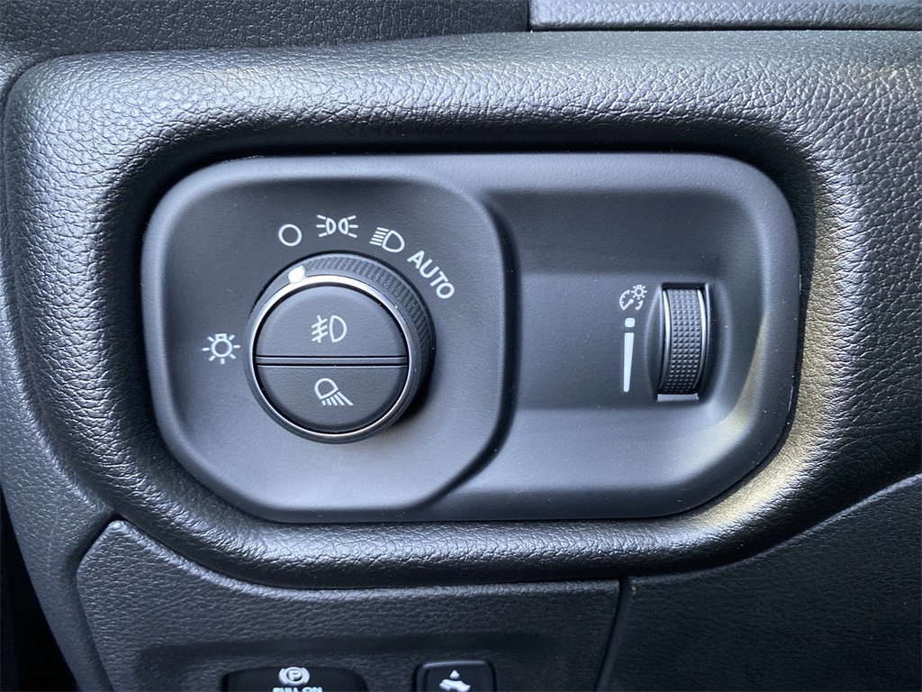 2025 Ram 1500 Big Horn Lone Star photo 18