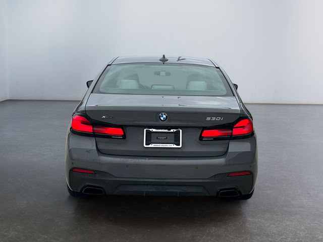 2021 Bmw 530i xDrive photo 3