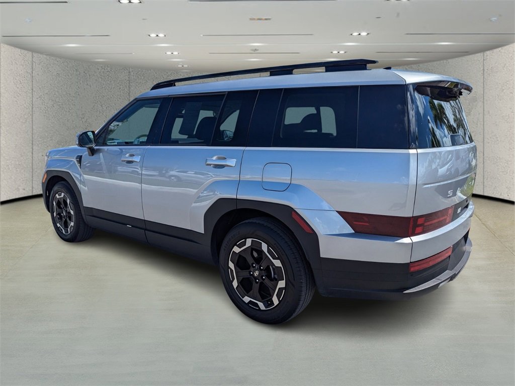2025 Hyundai Santa Fe SEL photo 4