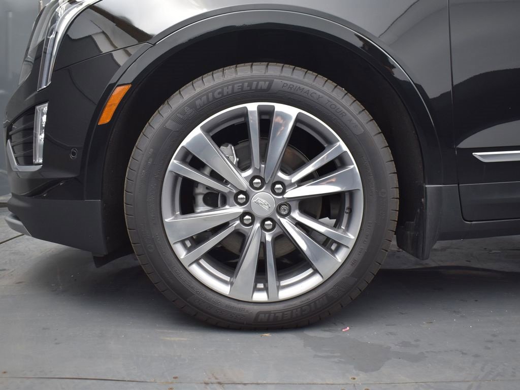 2025 Cadillac XT5 Premium Luxury photo 8