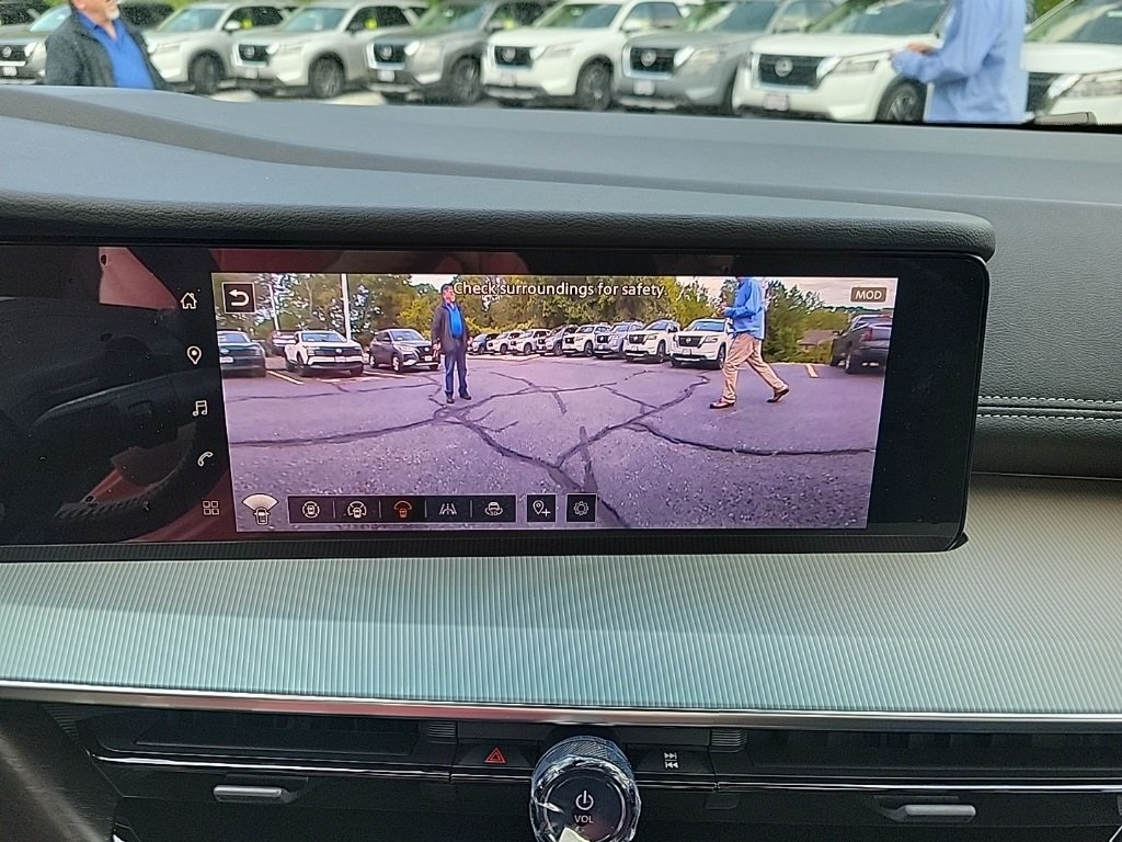 2025 Nissan Murano SL photo 20