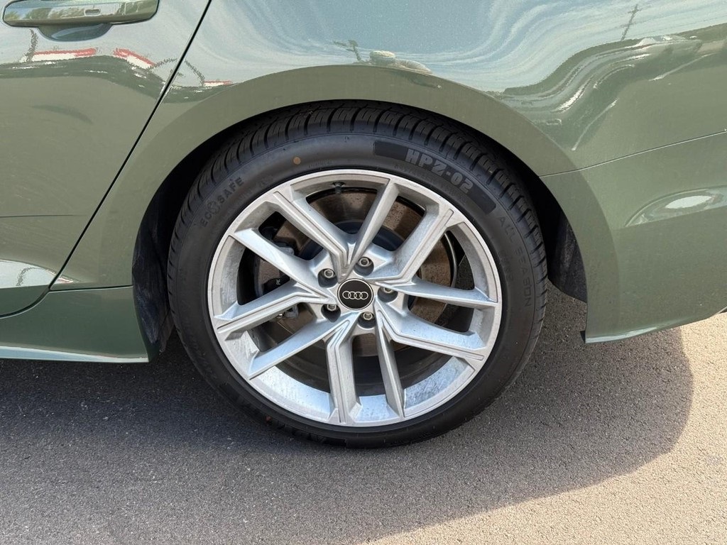 2024 Audi A5 Quattro S line Plus 45 TFSI photo 3