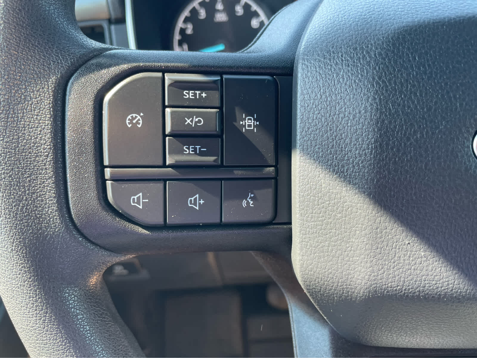 2022 Ford F-150 XL photo 15