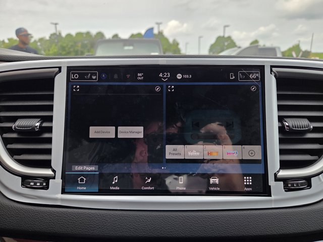 2026 Chrysler Voyager LX photo 14