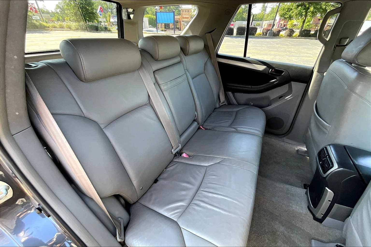 2007 Toyota 4Runner SR5 photo 16
