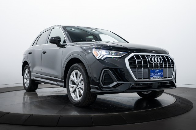 2025 Audi Q3 S line Premium Plus