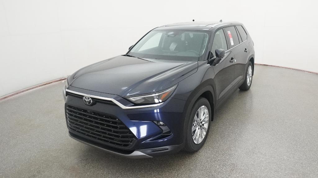 2026 Toyota Grand Highlander Platinum AWD photo 5