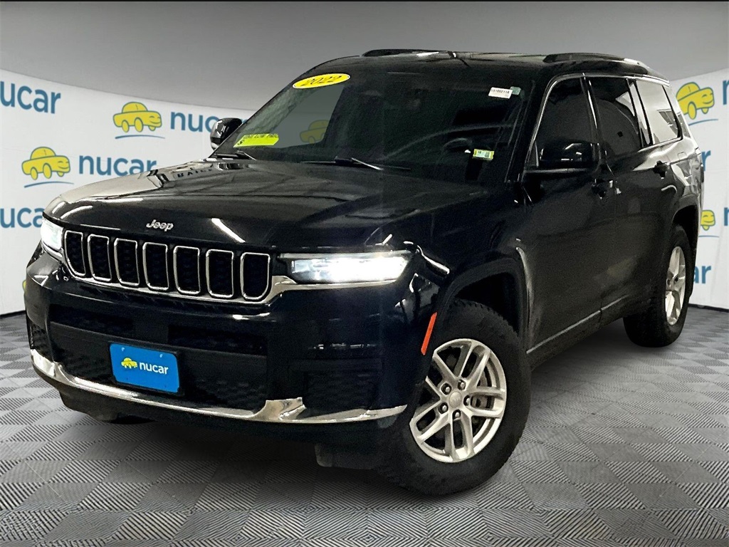 2022 Jeep Grand Cherokee Laredo photo 3