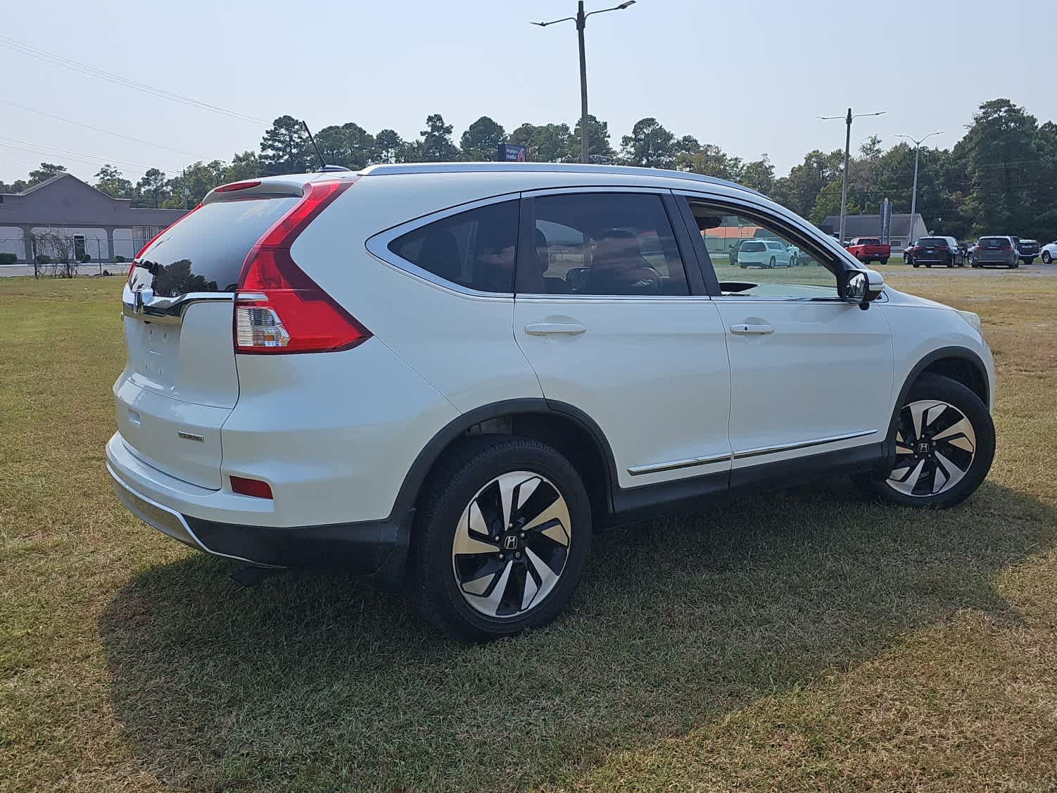 2016 Honda CR-V Touring photo 5
