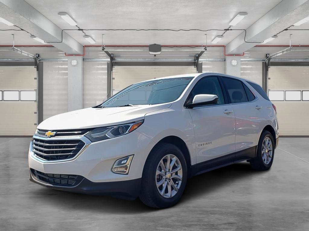 2018 Chevrolet Equinox LT photo 2