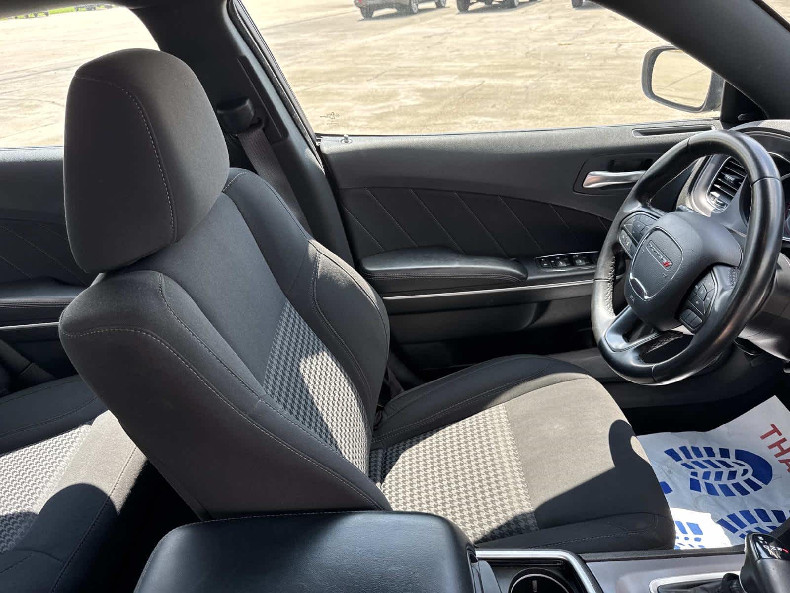 2023 Dodge Charger SXT photo 21