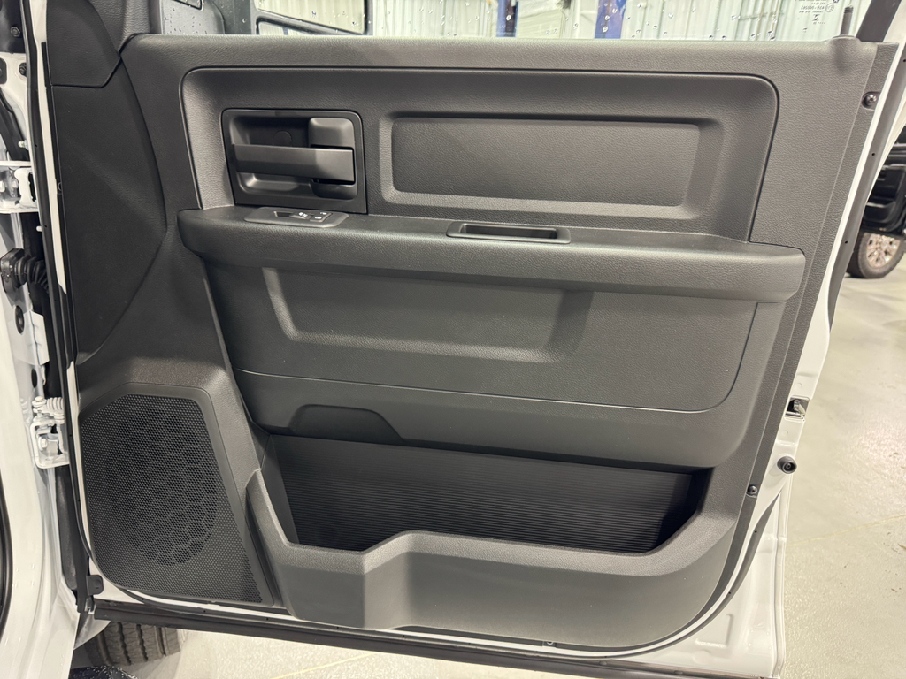 2025 Ram 4500 Tradesman photo 11