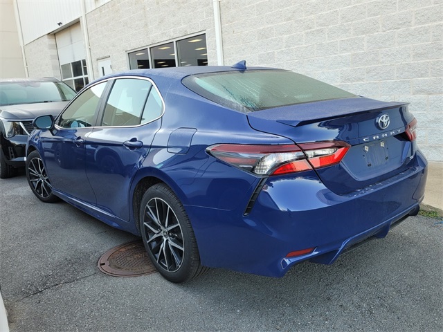 2024 Toyota Camry SE photo 4