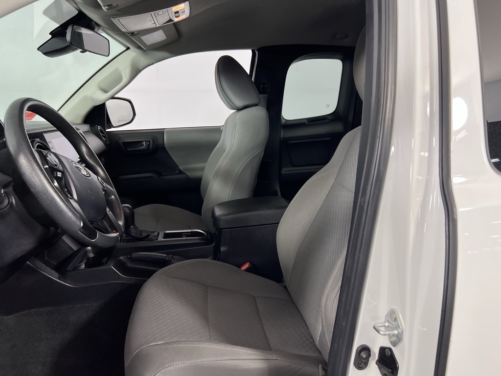 2023 Toyota Tacoma SR photo 13