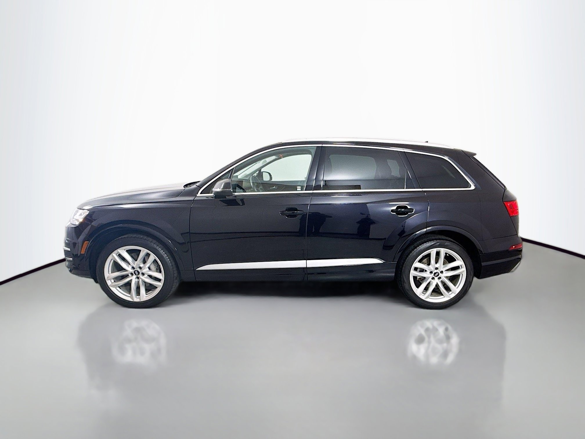 2018 Audi Q7 Prestige photo 2
