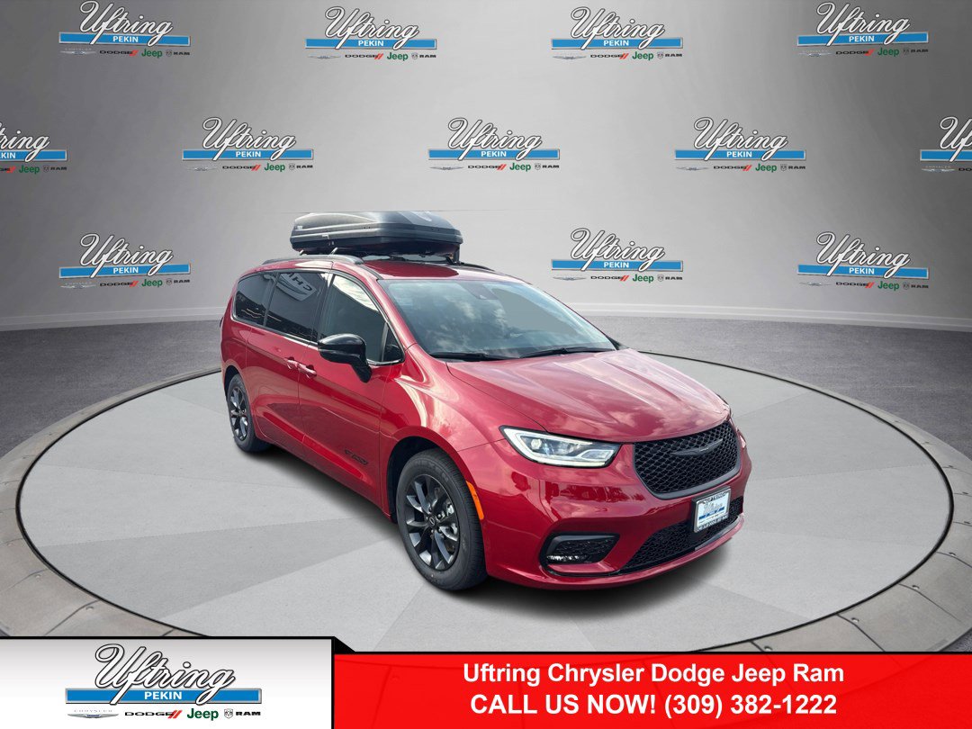 2025 Chrysler Pacifica Select's photo