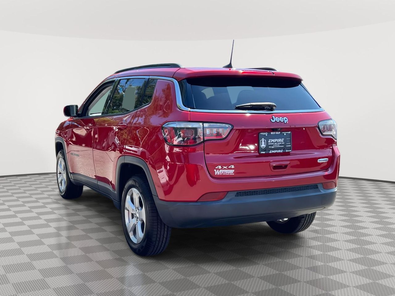 2019 Jeep Compass Latitude photo 4