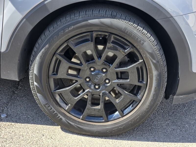 2021 Kia Telluride SX photo 3