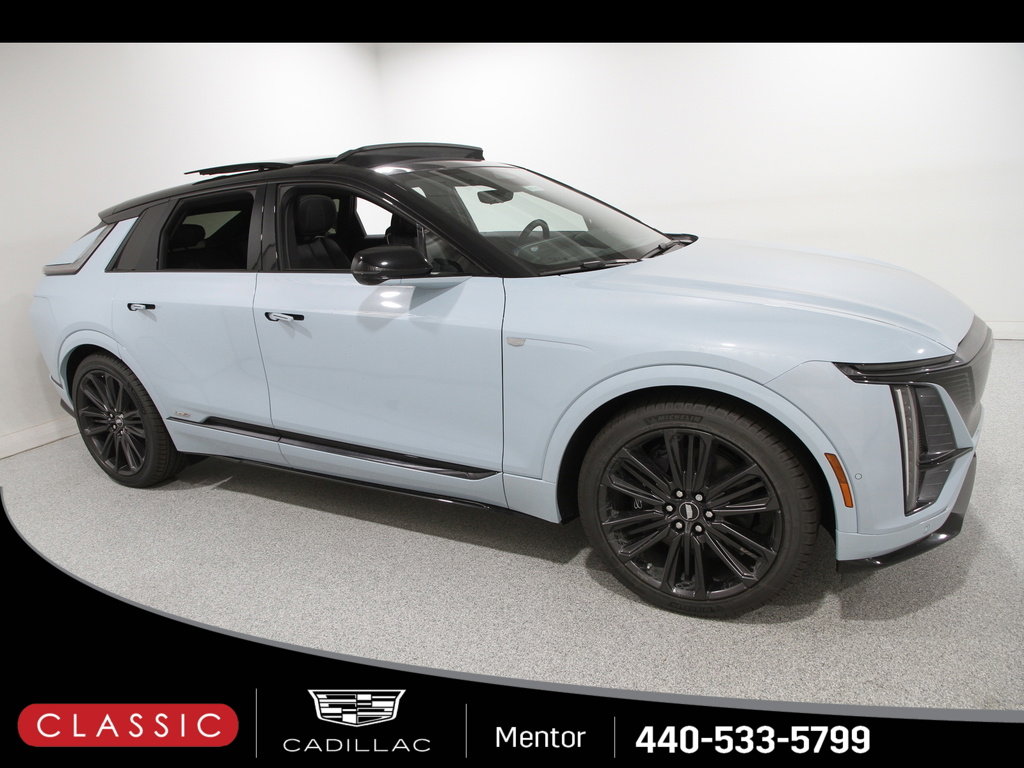 2026 Cadillac LYRIQ V Premium's photo