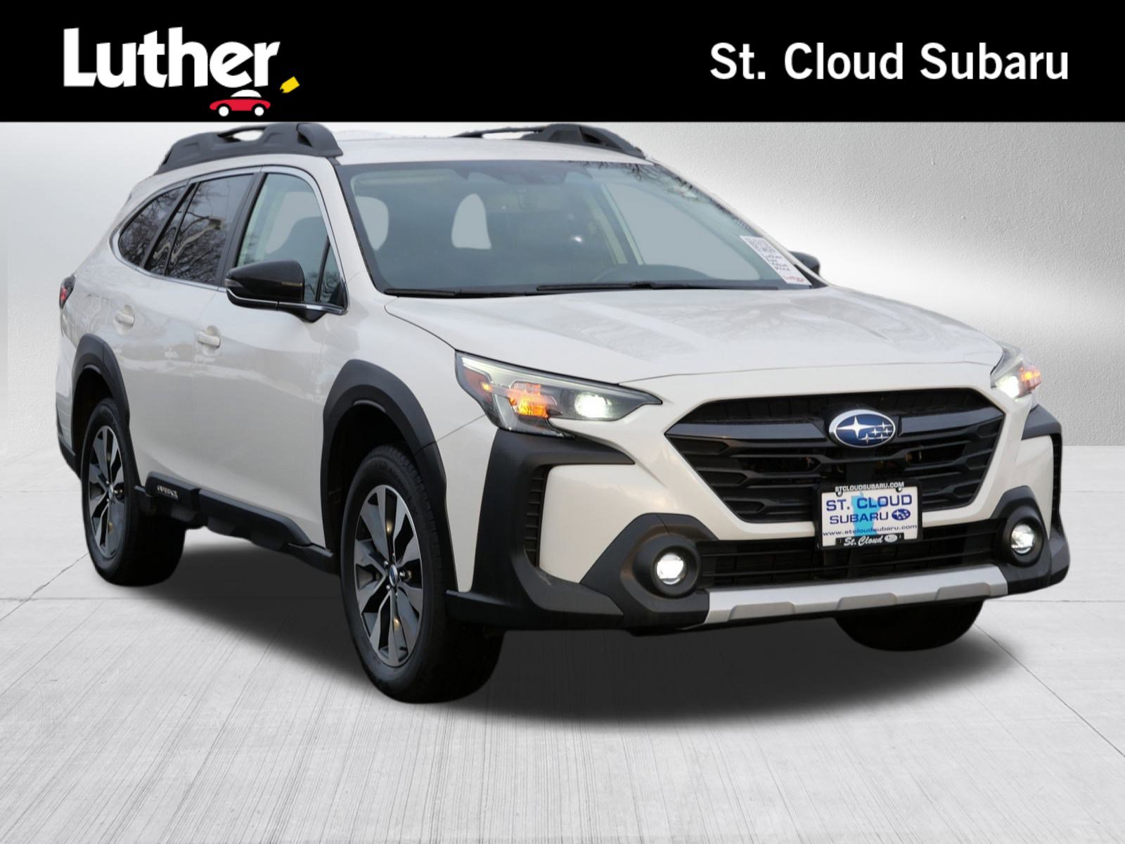 2023 Subaru Outback Limited's photo