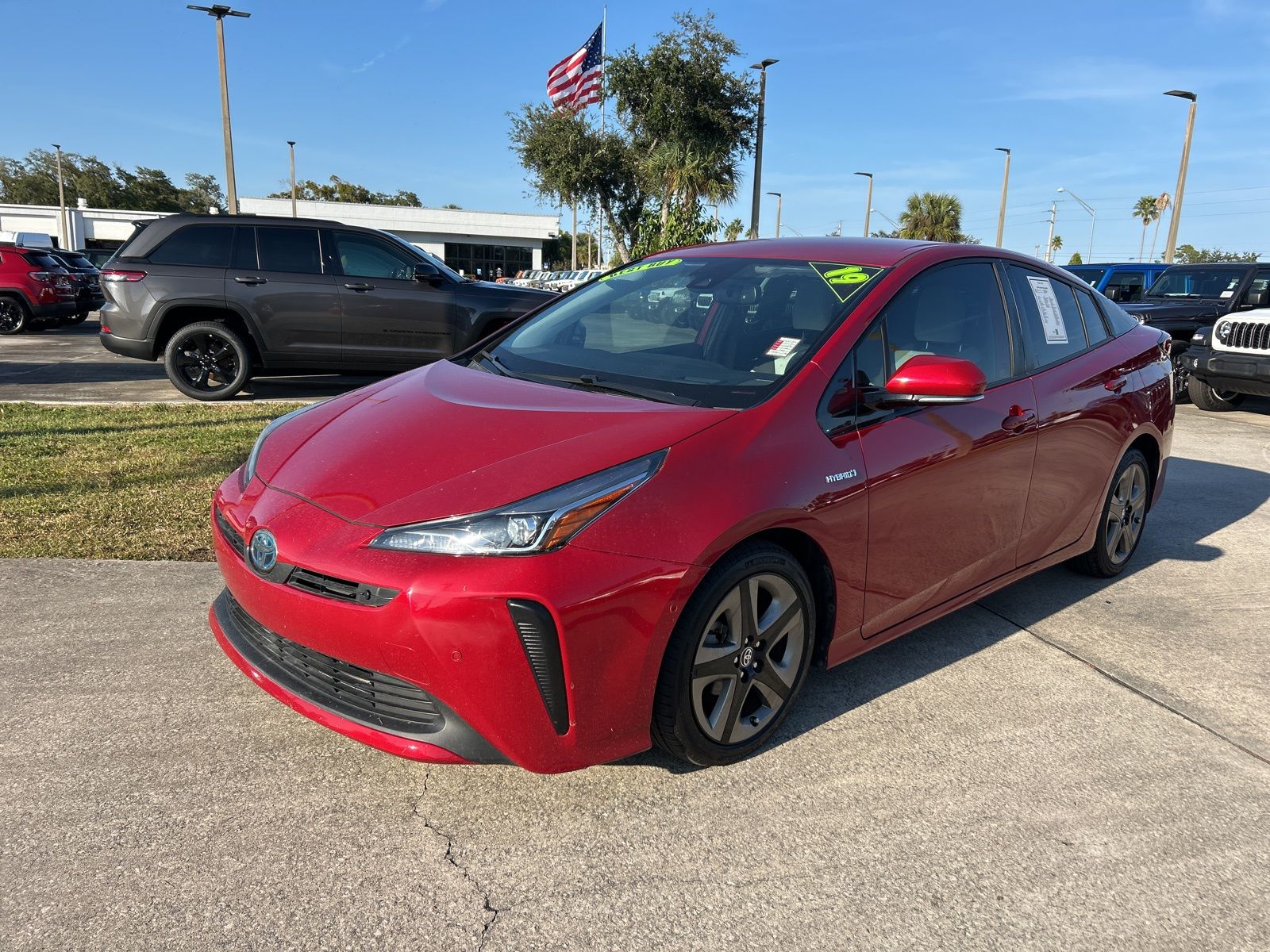 2019 Toyota Prius Limited's photo